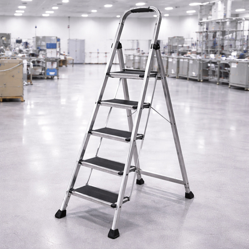 self-supported-folding-ladder-industrial-india